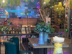 -临界音乐酒馆·小龙虾·江湖菜(华熙LIVE·鱼洞店)