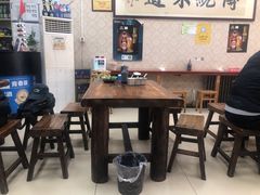 大堂-阁瑞居闫记卤煮(乔庄北街店)