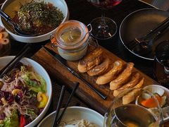 -wineapp葡萄酒餐吧(外滩金融中心店)