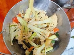 -芦茨金富饭庄·25年老字号·专做稻草鸡