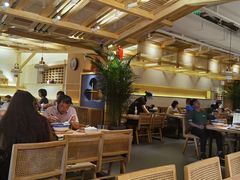 大堂-上坐过桥米线(顺城店)