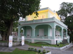 -龙环葡韵住宅式博物馆