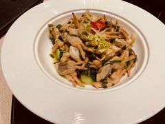 -蓝鲸(国浩路店)