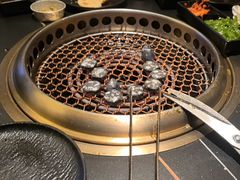 -極屋鮨牛 · 烧肉酒场(时代C馆店)