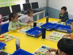 -童程童美少儿编程乐高机器人(世纪都会校区)