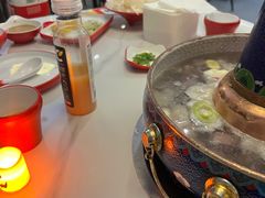 -毛辣果·贵州红酸汤牛肉火锅(西单店)