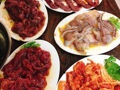 -韩风烤牛肉冷面店