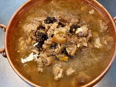 -三锅莊·牦牛肉火锅·香格里拉特色藏餐宴请餐厅(菱角塘路店)