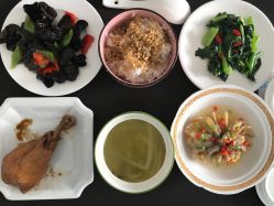 -月之旅·尊 高端月子会所(科馨别墅一店)