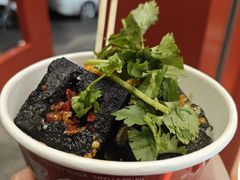 -黑色经典臭豆腐·湖南特产(潇湘文化店)