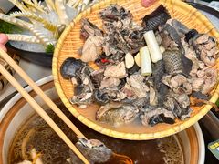-土连锅·现熬养生汤锅(梁家巷店)