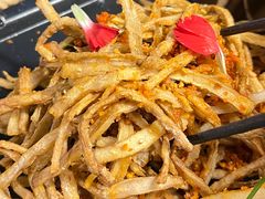 -雀舞云南菜(天津天河城购物中心店)