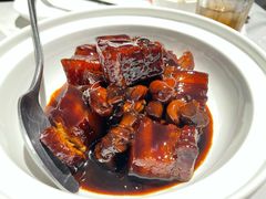 百叶结红烧肉-屋里厢上海菜馆