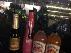 -顽啤熊·酒客酒馆(苏城夜景必选店)