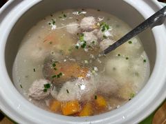 -聚鑫朋酸菜肥肠(文艺路口店)