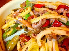 泡菜炒鸡杂-李子坝梁山鸡(李子坝大鸡哥店)