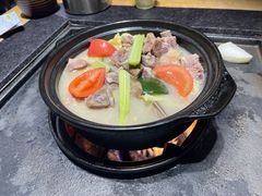 -有一锅·野生菌黑山羊腊排骨火锅(古城北门店)