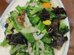 -那家老院子东北菜·饺子·小鸡炖蘑菇(艳华街店)