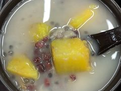 摩摩喳喳-潘苏凉茶馆(康之宝超级广场店)