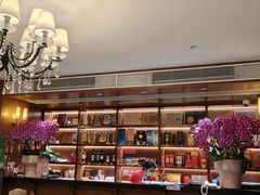 -鹏城人家海鲜酒家·23年老字号(较场尾店)
