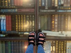 -钟书阁(松江泰晤士小镇店)