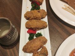 蛋黄翅中-童年小筑餐厅(申花路店)