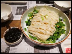 炸酱面-小大董·烤鸭(凤凰汇店)