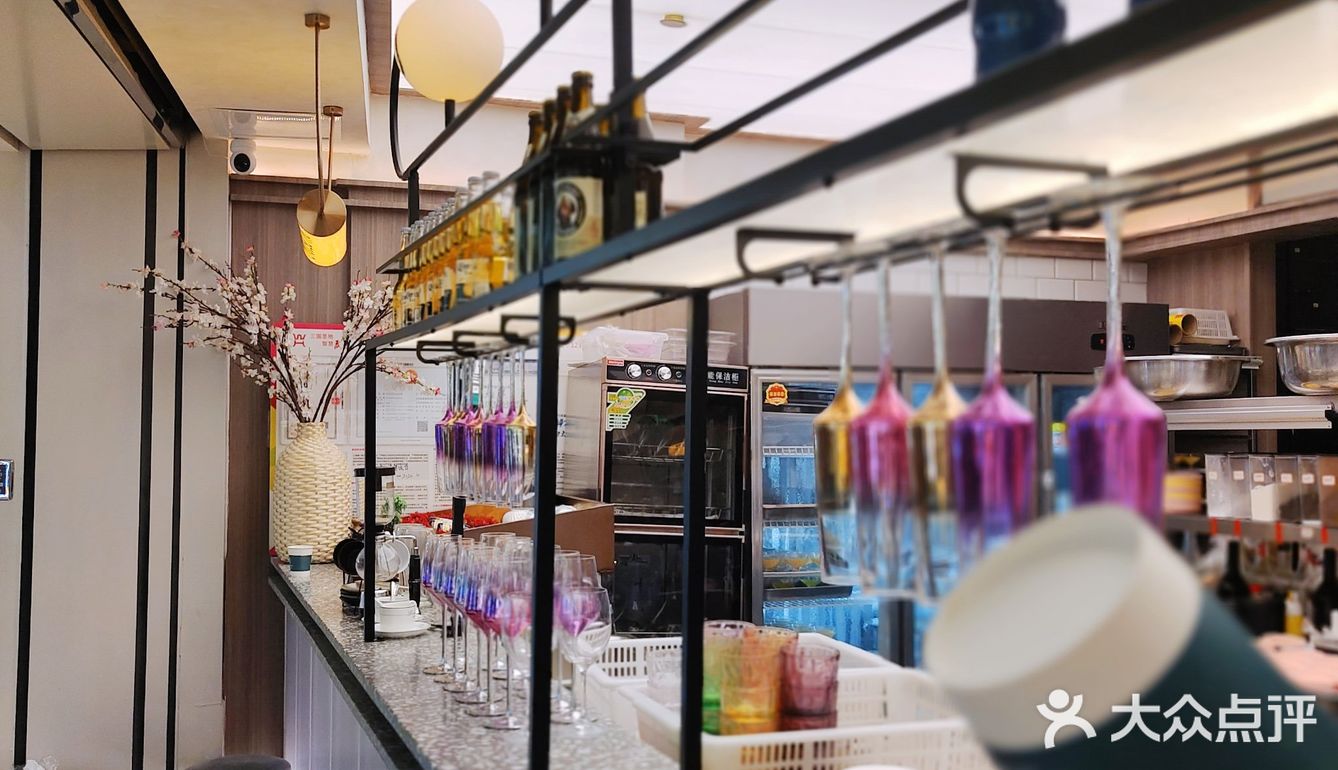 成都探店｜泰式海鲜火锅，甜品小吃冰淇淋免费吃~