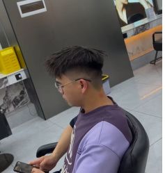 -M1山木造型国潮男士发型定制