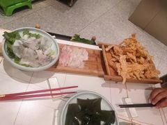 -牛人日志·鲜牛肉骨汤火锅(万科里瑧店)