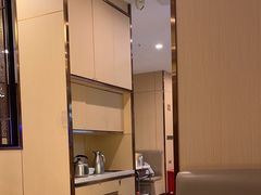 -七欣天香辣蟹火锅(闵行浦江欢乐颂店)