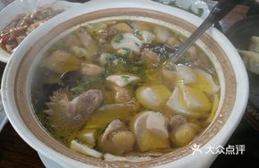 Homestyle Chicken Soup (Half Chicken)