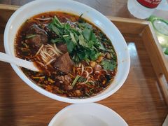 -万县面馆(高笋塘店)