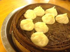 鲜肉汤包-四季美汤包(户部巷店)