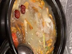 -九寨沟特色牦牛肉汤锅