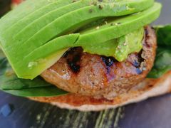 牛肉牛油果汉堡-Lets burger非常汉堡·环球风味(蓝色港湾店)
