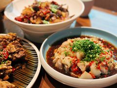 -有红鸡毛店·川菜(建设路店)