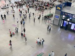 -麦当劳(上海虹桥站30B检票口楼上)