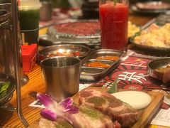 -青瓦炭韩潮烤肉(花园道店)