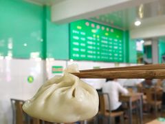 -清真老铁家灌汤包