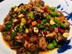 -万重锦·人文川菜馆(骡马市店)