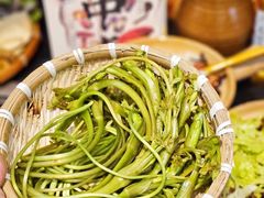 -阿山卓·野生菌火锅·纳西火塘烤肉