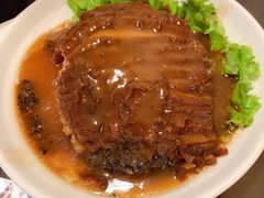 梅菜扣肉-鸭味飞飞