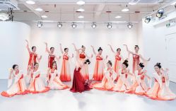 -深舞形体民族舞蹈工作室