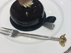 -Fridi Patisserie Cafe