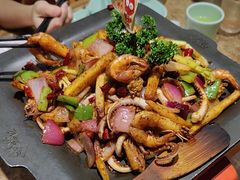 -炭舍干锅·烤鱼(扬名广场店)