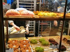 -奈雪的茶(亨特国际广场店)