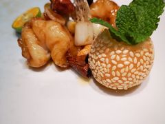宫爆虾球配成都麻圆-南堂館川菜文化餐厅(天府店)