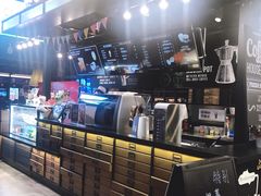 -CGV影城(滨江天街IMAX店)