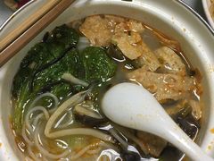 -丽丽三鲜螺蛳粉(田林路店)
